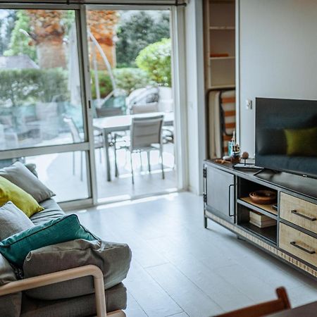 Martine & Thomas Santa Lucia Apartment Saint-Raphael  Bagian luar foto